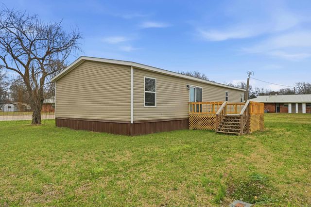 107 Kelly Drive, Caraway, AR 72419