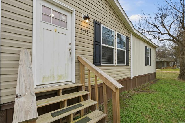 107 Kelly Drive, Caraway, AR 72419