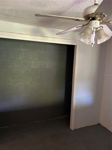 20621 SE HIGHWAY 42, Umatilla, FL 32784