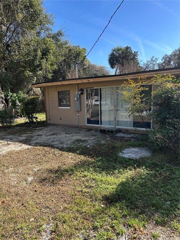 20621 SE HIGHWAY 42, Umatilla, FL 32784