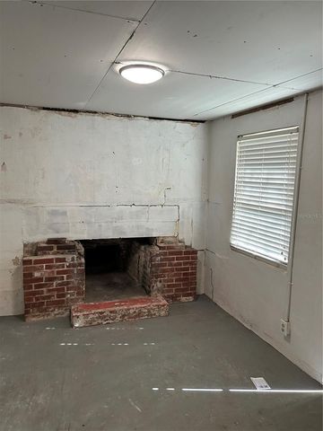 20621 SE HIGHWAY 42, Umatilla, FL 32784