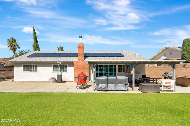 3354 Brittany Lane, Lancaster, CA 93536