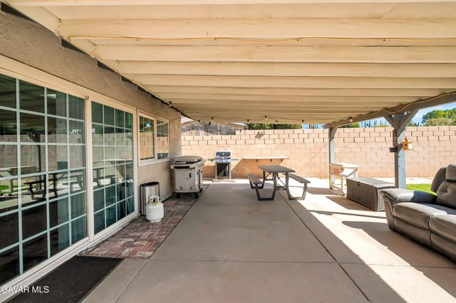 3354 Brittany Lane, Lancaster, CA 93536