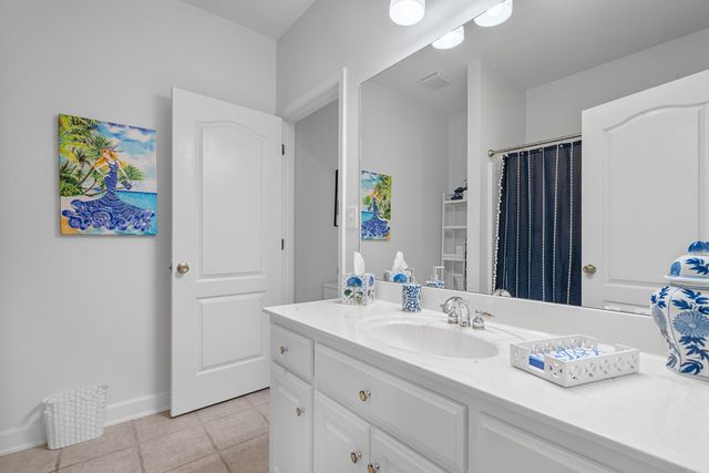 518 Amity Rd Apt H2, Hot Springs National Park, AR 71913