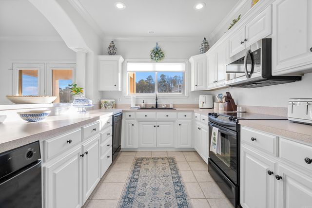 518 Amity Rd Apt H2, Hot Springs National Park, AR 71913