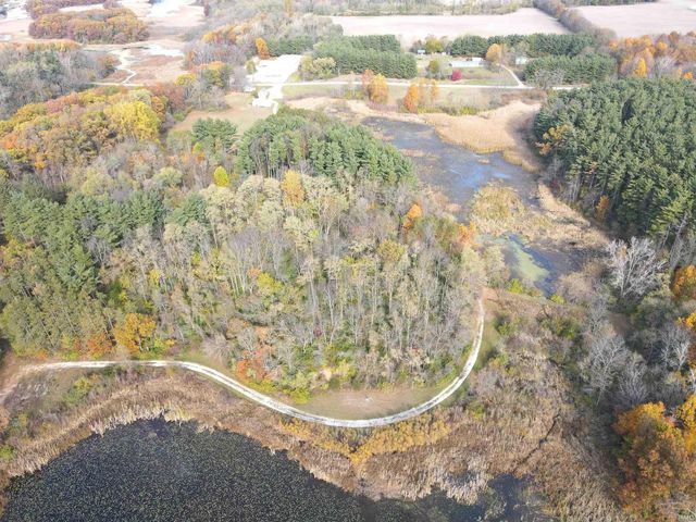 11899 E 350 s 57, Pierceton, IN 46562