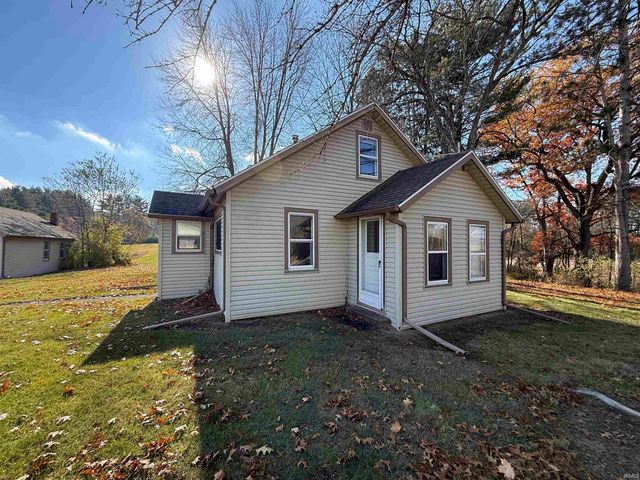 11899 E 350 s 57, Pierceton, IN 46562