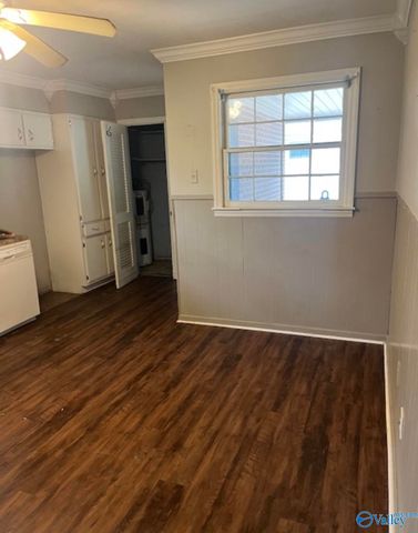 708 Edgewood Street SW, Decatur, AL 35601