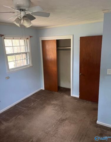 708 Edgewood Street SW, Decatur, AL 35601