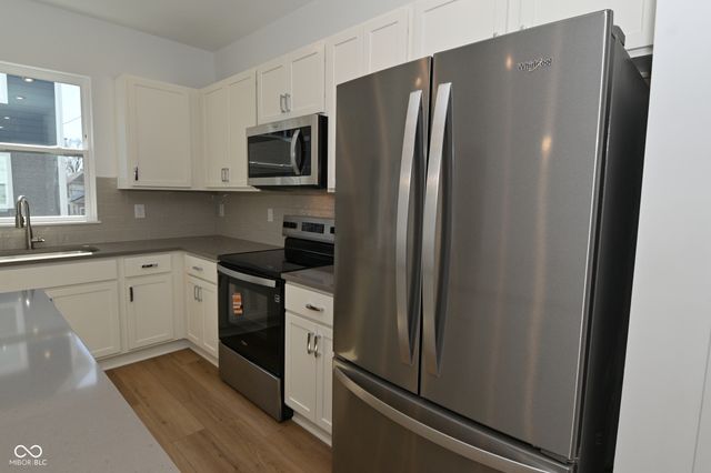 2454 Peoples Drive, Indianapolis, IN 46205