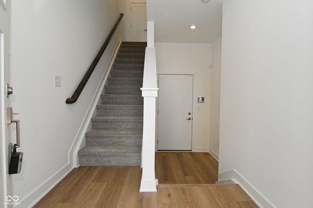 2454 Peoples Drive, Indianapolis, IN 46205