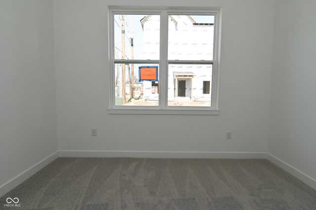 2454 Peoples Drive, Indianapolis, IN 46205