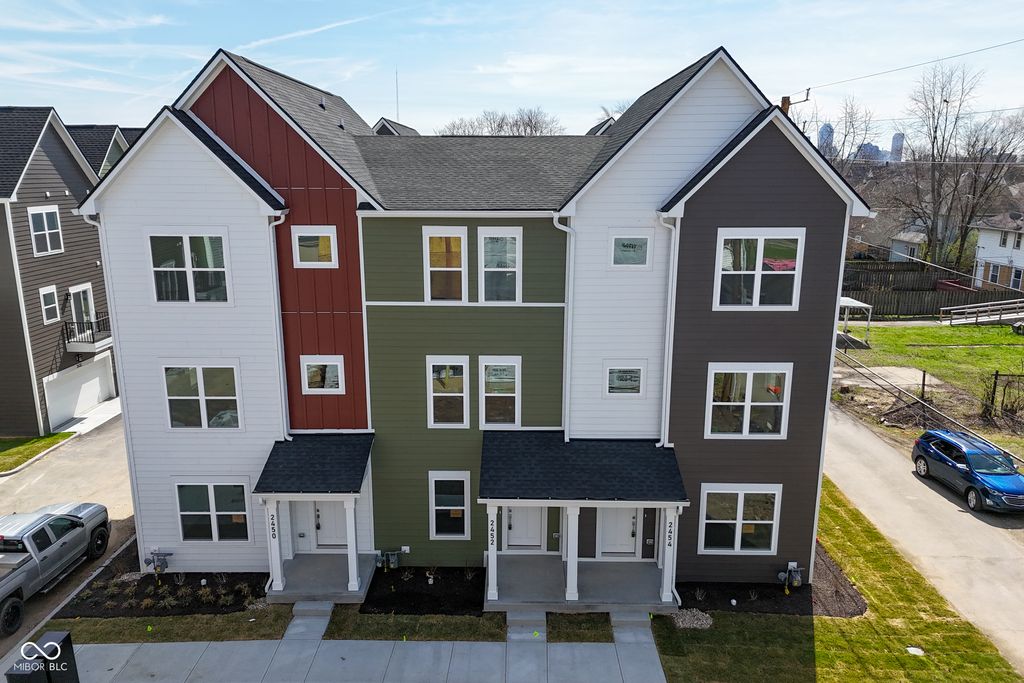 2454 Peoples Drive, Indianapolis, IN 46205