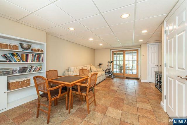 19 Bedford Road, Mahwah, NJ 07430