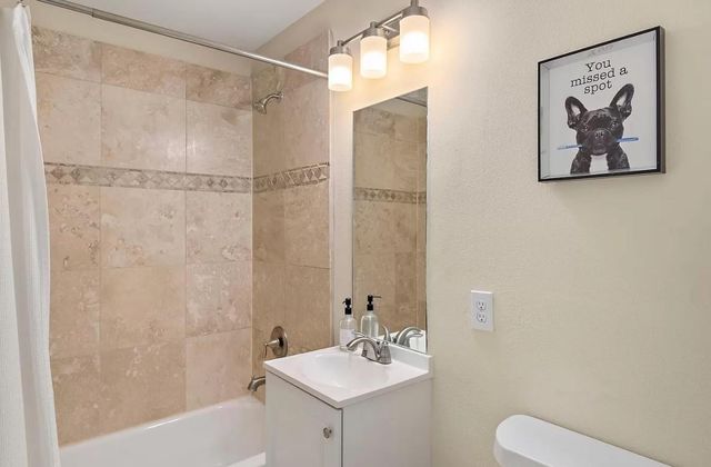 1524 Evelyn Street, Houston, TX 77009