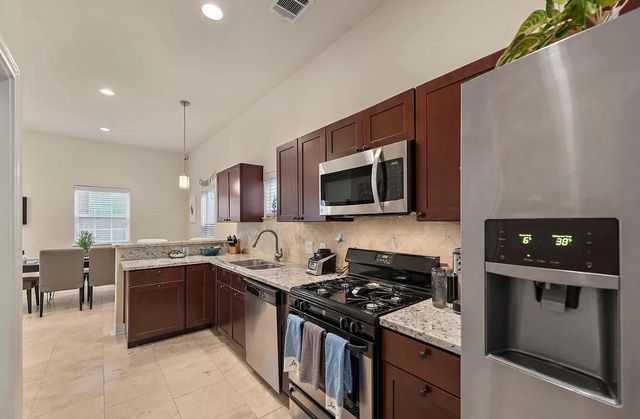 1524 Evelyn Street, Houston, TX 77009