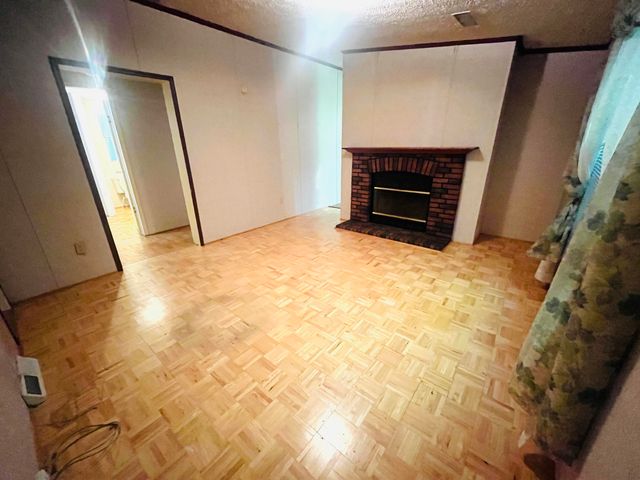 122 Log Rd Road, Ringgold, GA 30736