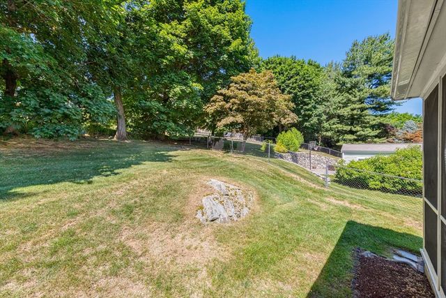 38 Robinhood Rd, Winchester, MA 01890