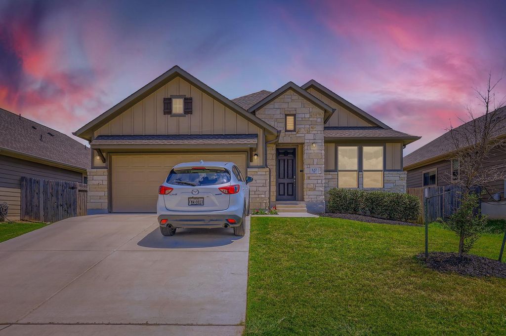127 Scotsburg ST, Hutto, TX 78634