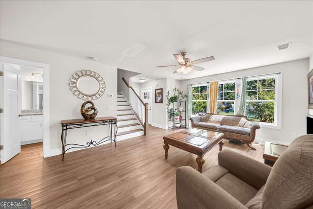 6425 Dogwood Way, Gainesville, GA 30506