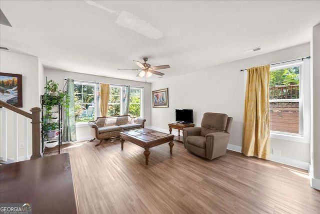 6425 Dogwood Way, Gainesville, GA 30506