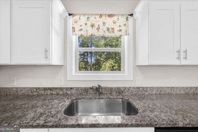 6425 Dogwood Way, Gainesville, GA 30506