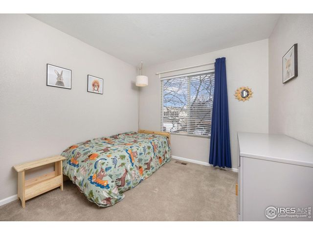 1337 Trail Ridge Rd, Longmont, CO 80504