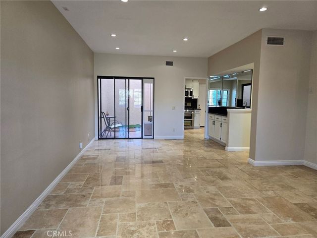 236 Country Club Drive B, Simi Valley, CA 93065