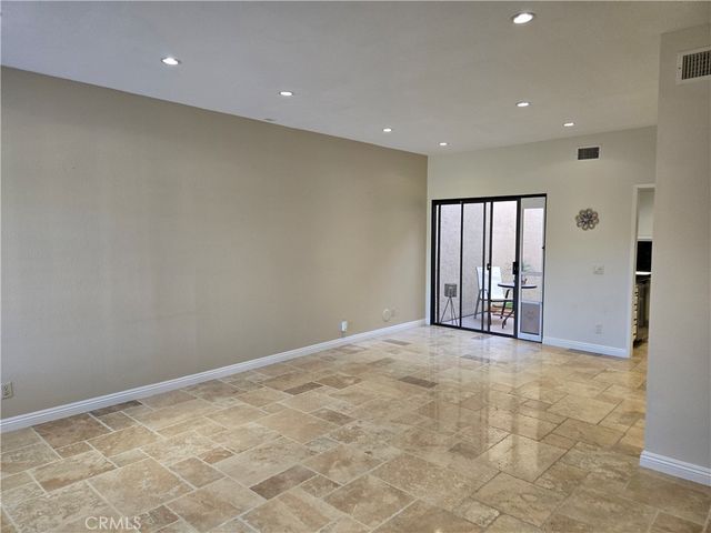 236 Country Club Drive B, Simi Valley, CA 93065