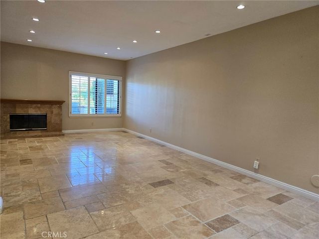 236 Country Club Drive B, Simi Valley, CA 93065