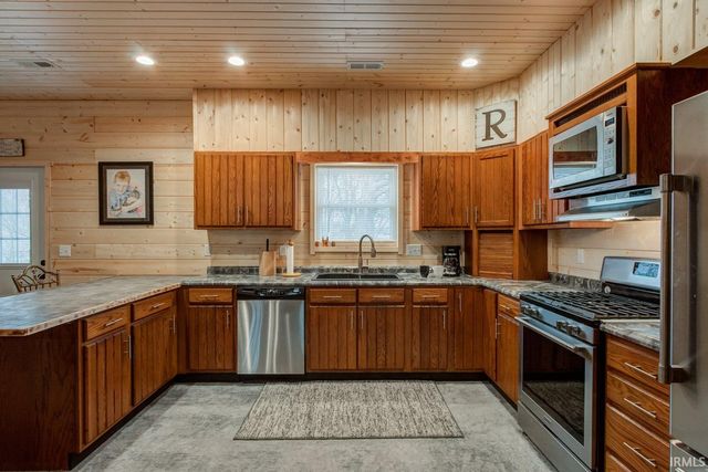 3890 S County Road 1000 W Road, French Lick, IN 47432