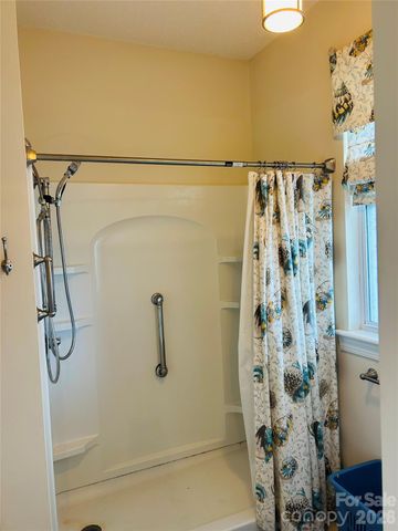 6277 Iris Court, Denver, NC 28037