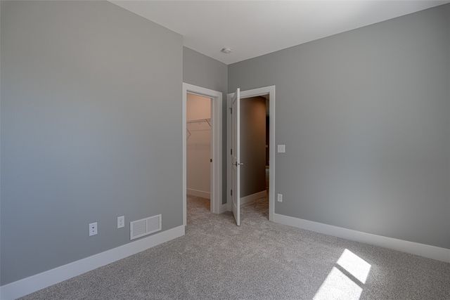 3067 Ridgeview Circle, Coralville, IA 52241