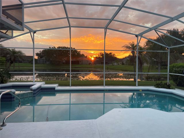 14319 ROXSHIRE DRIVE, Orlando, FL 32837