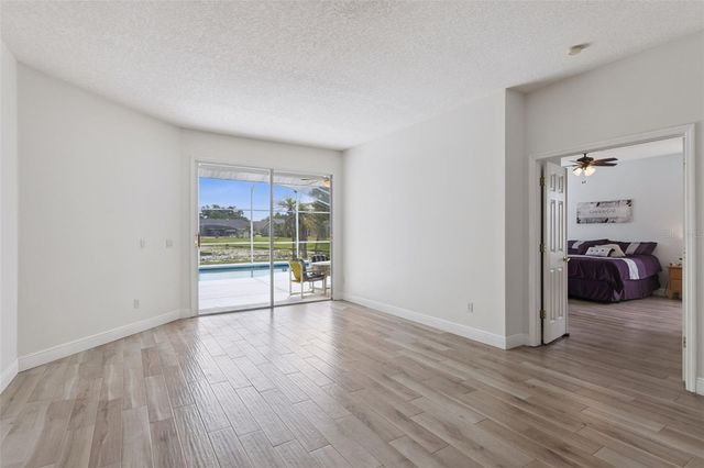 14319 ROXSHIRE DRIVE, Orlando, FL 32837