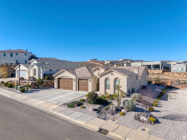 476 S CECITA WAY, St. George, UT 84770