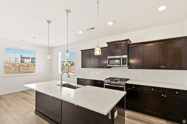 476 S CECITA WAY, St. George, UT 84770