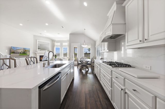 824 Promise Drive, Heath, TX 75126