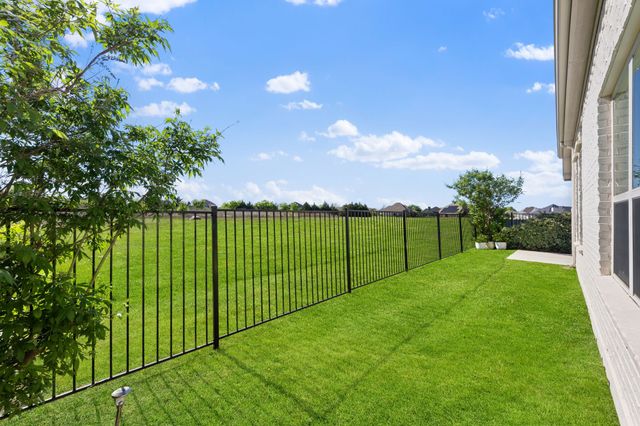 824 Promise Drive, Heath, TX 75126