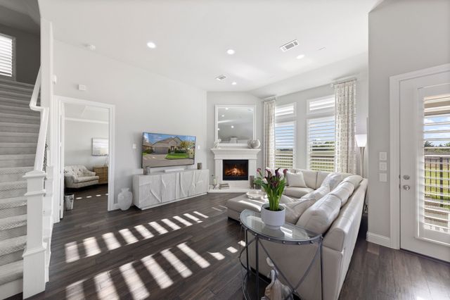 824 Promise Drive, Heath, TX 75126