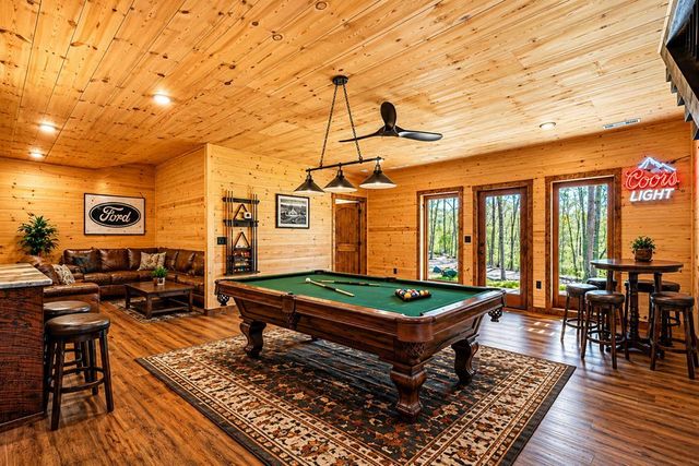 78 Hilltop Way, Mineral Bluff, GA 30559
