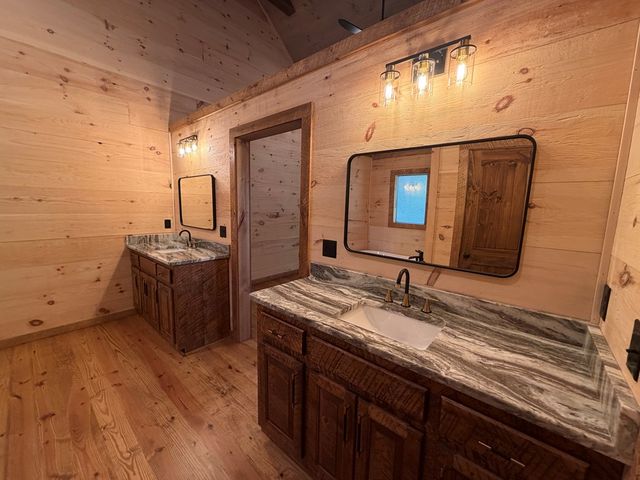 78 Hilltop Way, Mineral Bluff, GA 30559