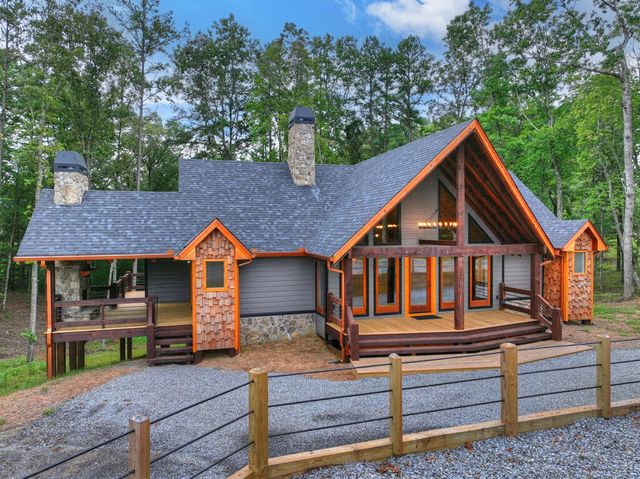 78 Hilltop Way, Mineral Bluff, GA 30559