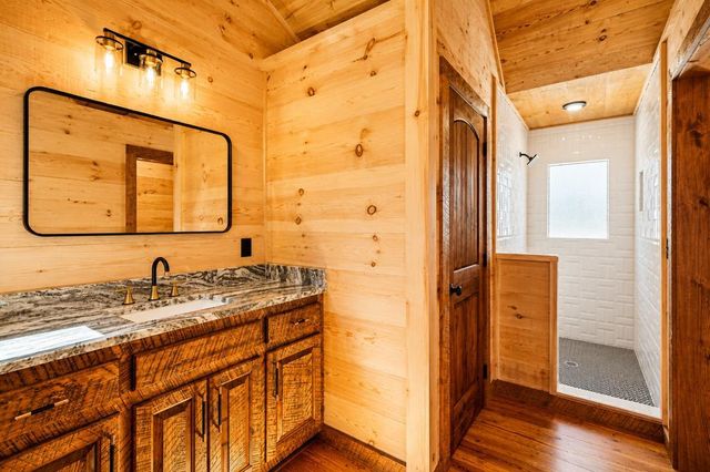 78 Hilltop Way, Mineral Bluff, GA 30559
