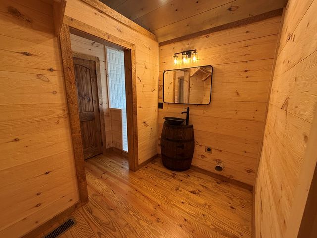 78 Hilltop Way, Mineral Bluff, GA 30559