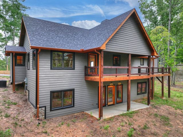 78 Hilltop Way, Mineral Bluff, GA 30559