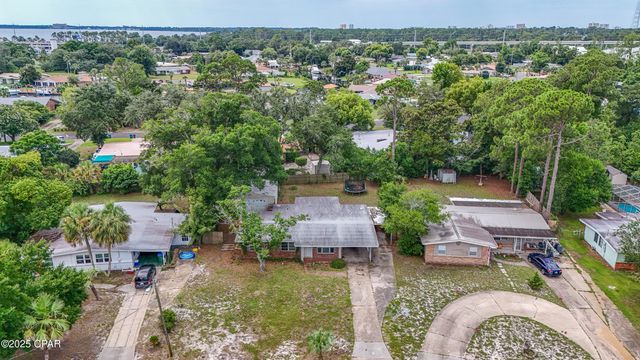 208 Greenwood Drive, Panama City Beach, FL 32407