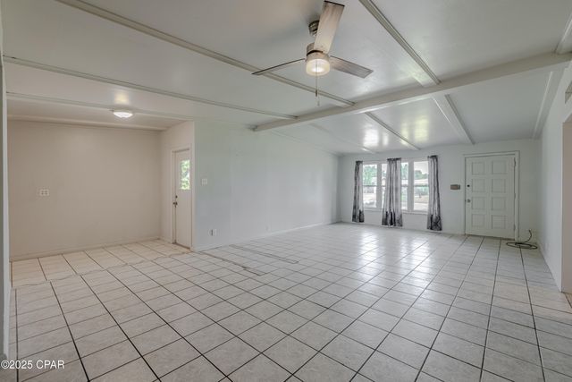 208 Greenwood Drive, Panama City Beach, FL 32407