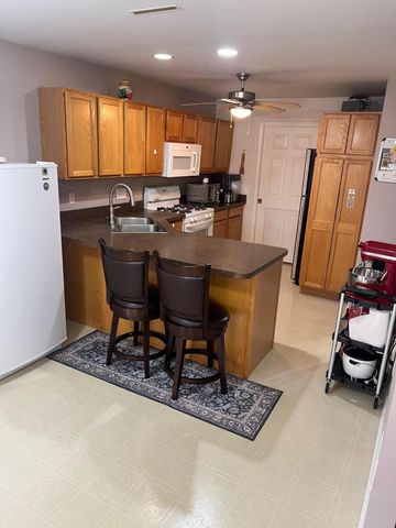 1578 Lakewood Lane, Schererville, IN 46375