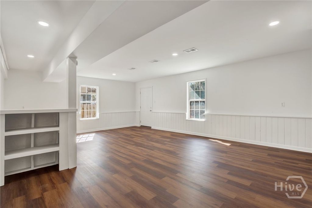 Image 31 of property listing at 140 Runner Road, Savannah, GA 31410